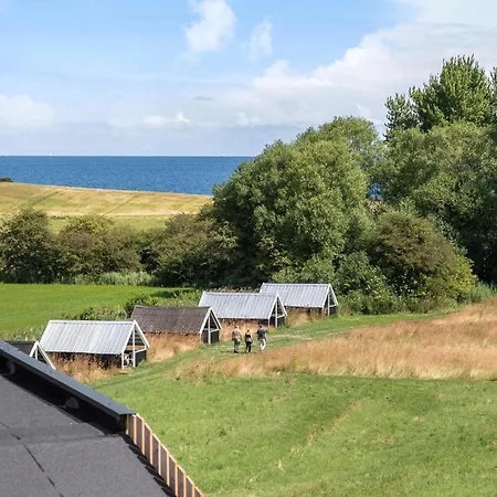 1 Bedroom Stunning In *